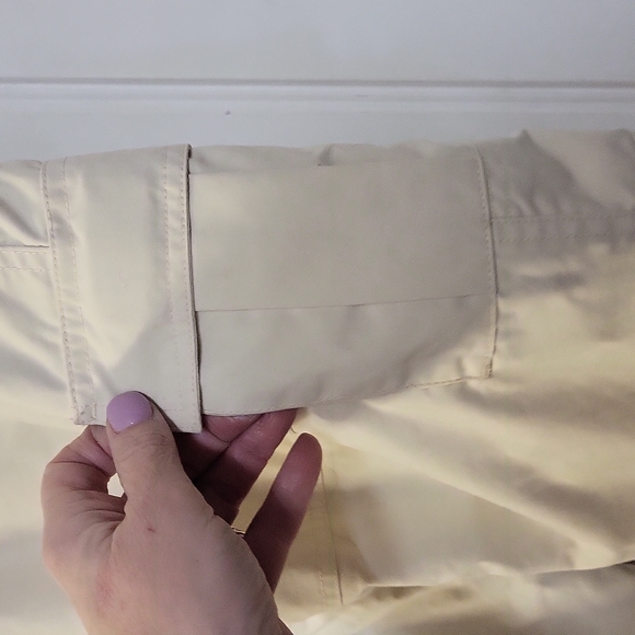 Original Obermeyer Junior's Cream Snow/Ski Cargo Pants 2 Side Pockets Size: 12 - Picture 7 of 11